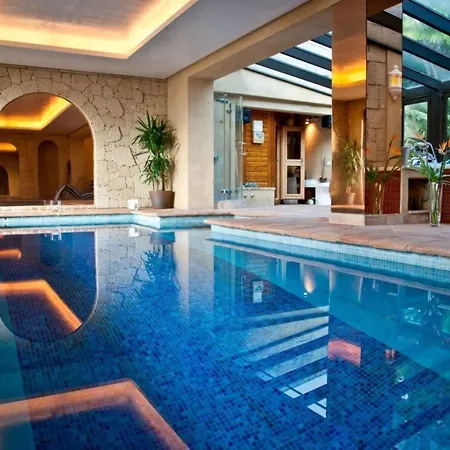 بيت للعطل In Mit Grossem Garten Und Panoramablick By Interhome *